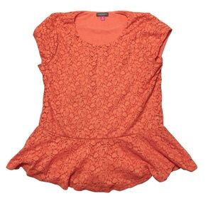 Vince Camuto Lace Peplum Blouse Womens M Coral Lace Overlay Short Sleeve Top